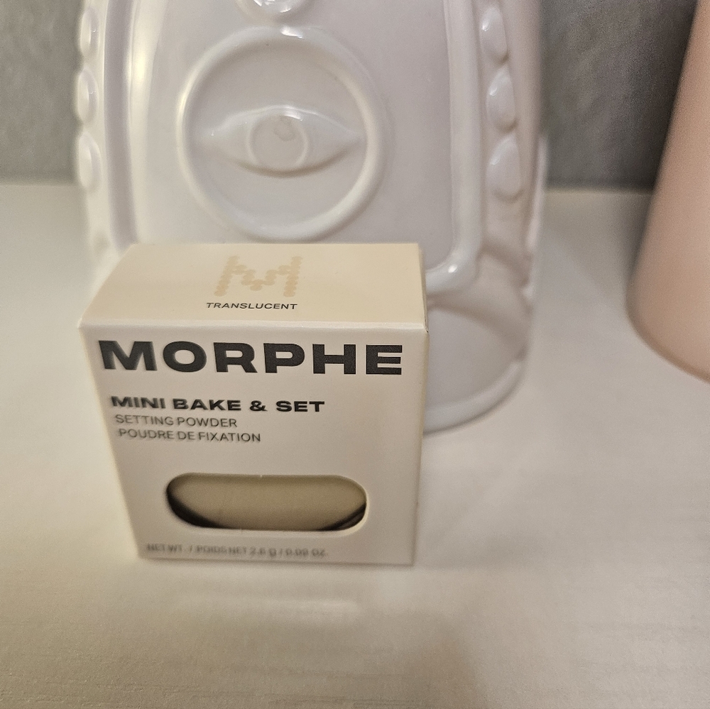 Morphe Mini Bake & Set Setting Powder - Picture 6 of 16